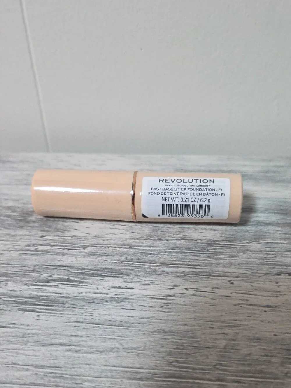 Revolution Fast Base Stick Foundation-F1